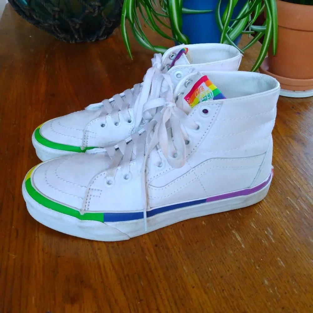 Vans Sk8-Hi Tapered True White Rainbow Foxing 7 5.5 Pride🏳️‍🌈 - Picture 2 of 13